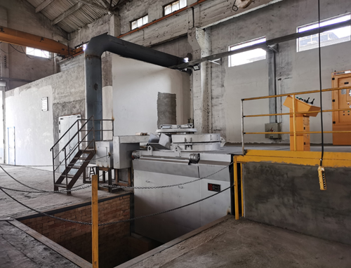 蘇州潤達的中頻爐.jpg 蘇州潤達的中頻爐.jpg